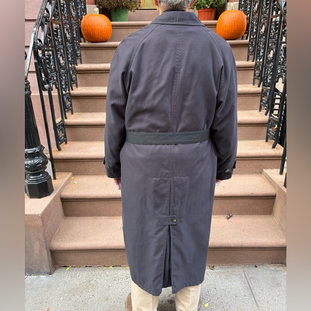 Bloomingdale’s for Men Vintage Black Trench Coat Zip-out Wool Lining 42S - Picture 9 of 15